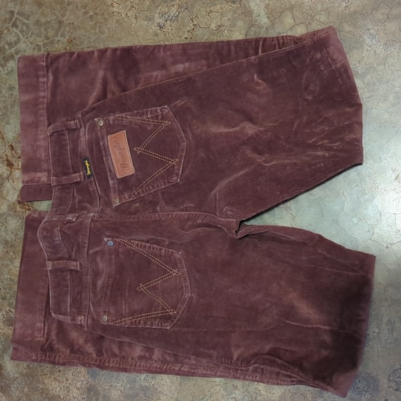 Wrangler High Rise Trouser - Picture 4 of 5